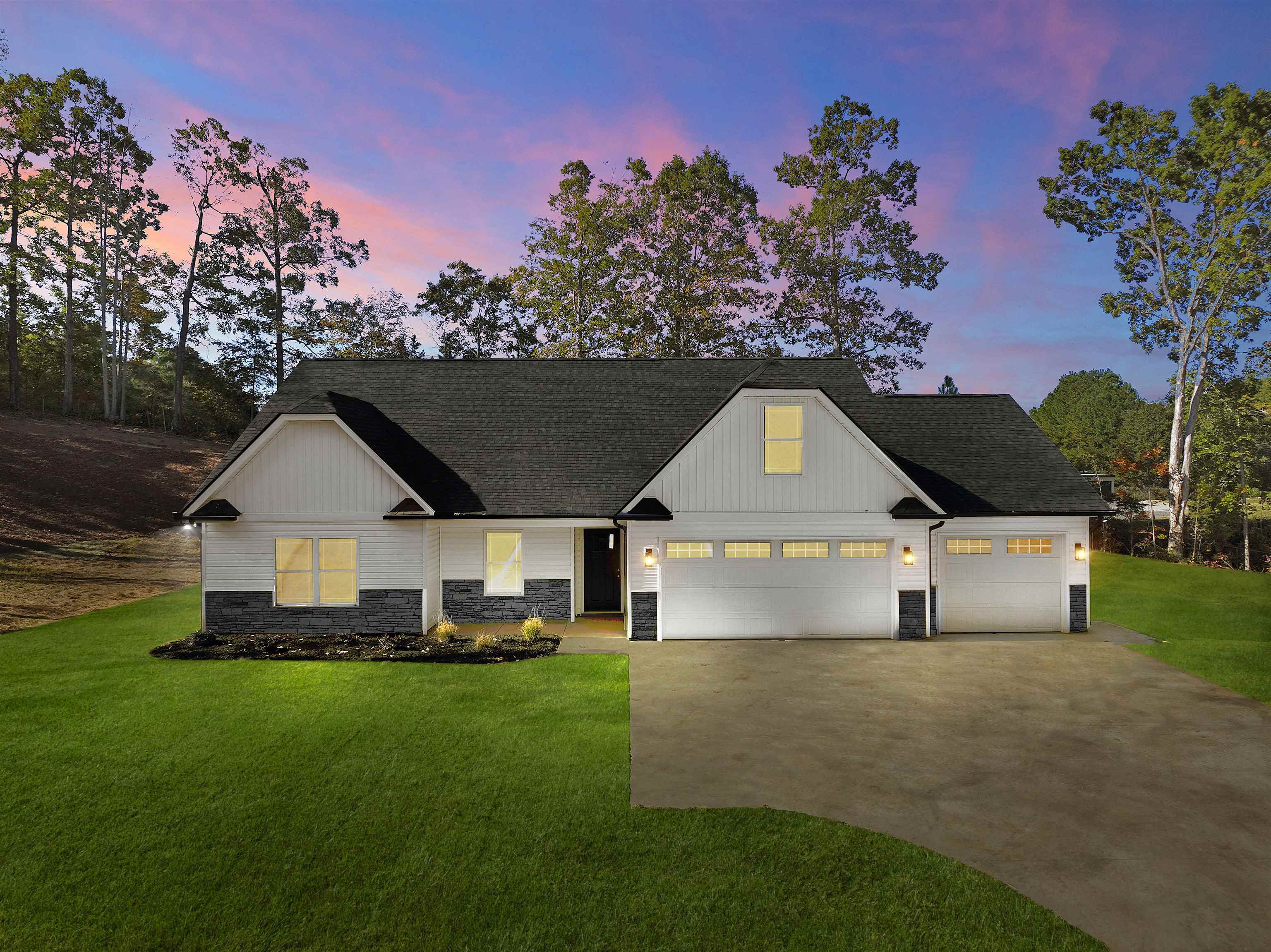 345 Wild Azalea Drive Inman, SC 29349 - Photo 1 of 36