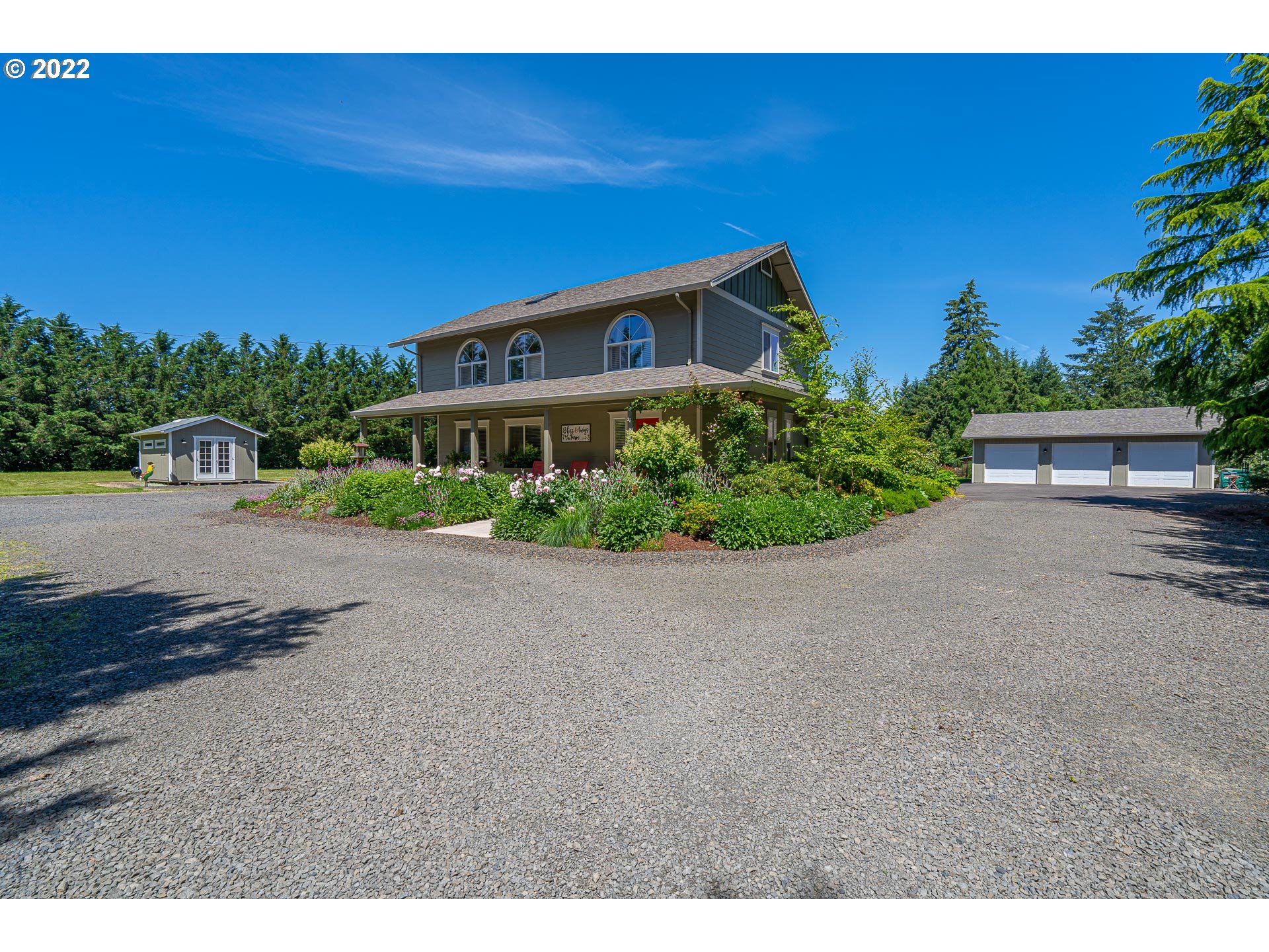 23445 Northeast Sunnycrest Road Newberg, OR 97132 - Photo 2 of 32 Gallery Image 2