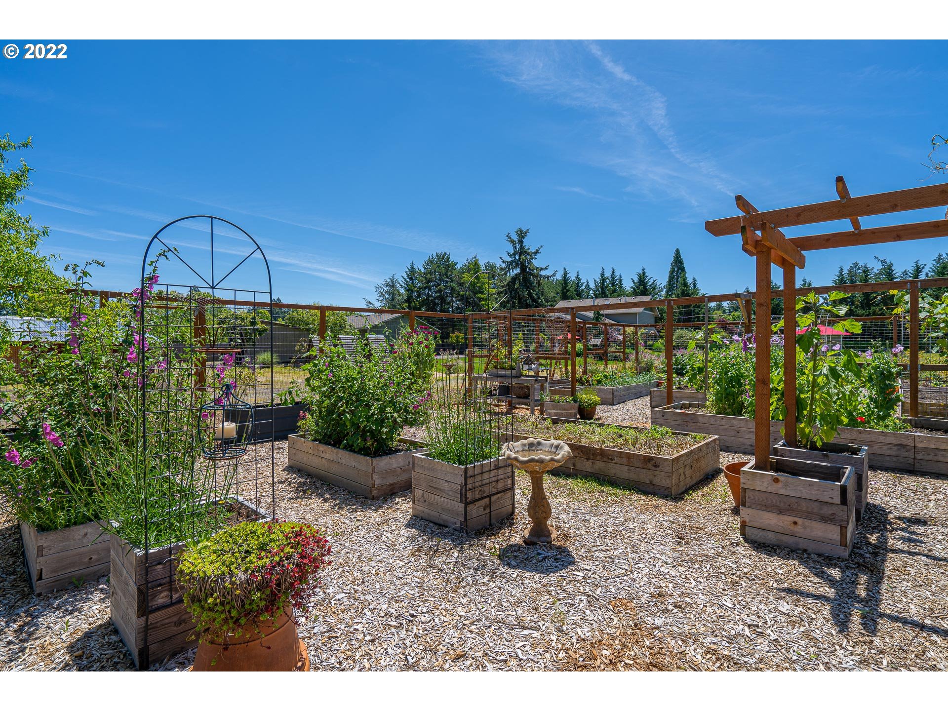 23445 Northeast Sunnycrest Road Newberg, OR 97132 - Photo 26 of 32 Gallery Image 26