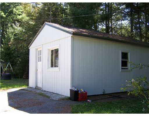 1771 Union Road Waldoboro, ME 04572 - Photo 2 of 12 Parking Lot/Garage.