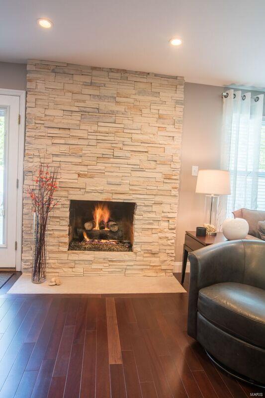 1905 Dewitt Ridge Drive Chesterfield, MO 63017 - Photo 11 of 37 Gallery Image 11