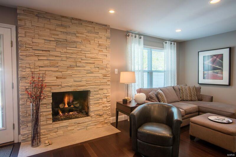 1905 Dewitt Ridge Drive Chesterfield, MO 63017 - Photo 10 of 37 Gallery Image 10