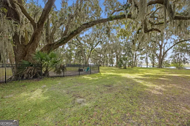 $945,000 | 628 London Hill Road West, Woodbine, GA 31569