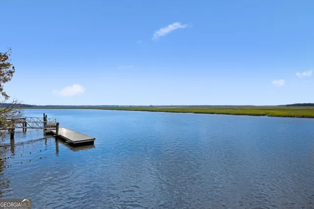 $945,000 | 628 London Hill Road West, Woodbine, GA 31569