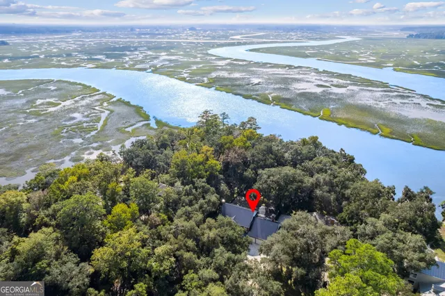 $945,000 | 628 London Hill Road West, Woodbine, GA 31569