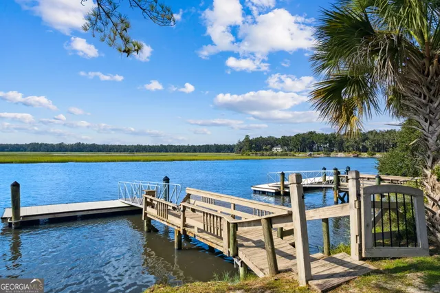 $945,000 | 628 London Hill Road West, Woodbine, GA 31569