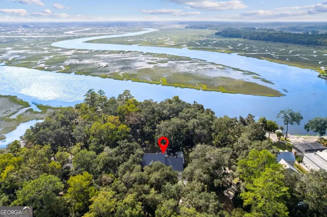 $945,000 | 628 London Hill Road West, Woodbine, GA 31569