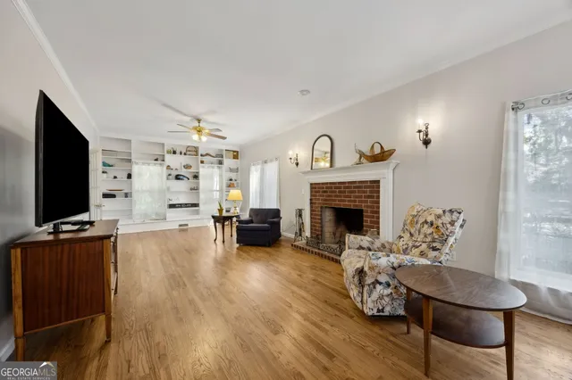 $945,000 | 628 London Hill Road West, Woodbine, GA 31569