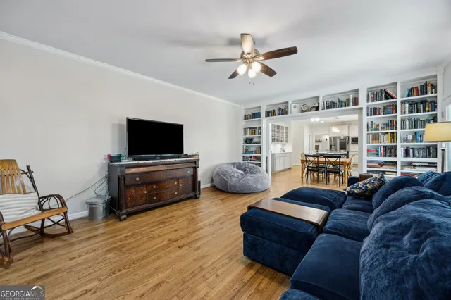 $945,000 | 628 London Hill Road West, Woodbine, GA 31569