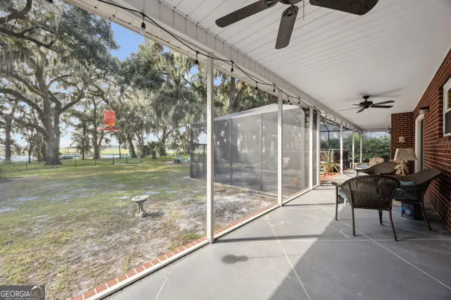 $945,000 | 628 London Hill Road West, Woodbine, GA 31569