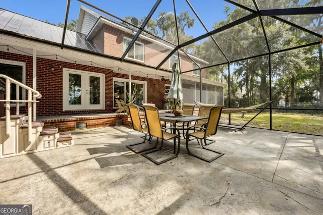 $945,000 | 628 London Hill Road West, Woodbine, GA 31569