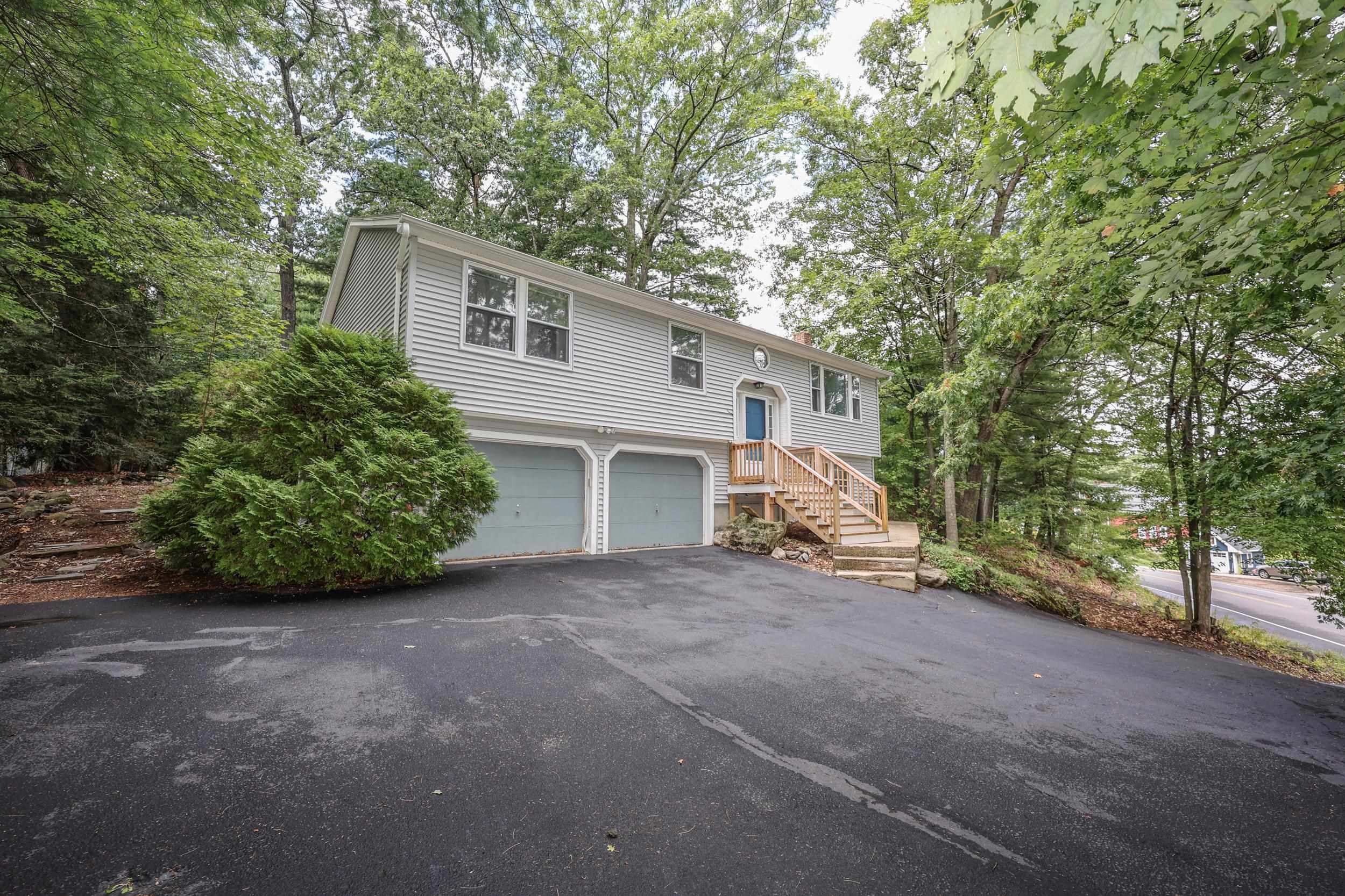 85 Taylor Street Nashua, NH 03060 - Photo 11 of 48