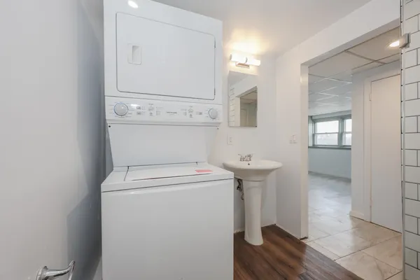 $559,000 | 85 Taylor Street, Nashua, NH 03060