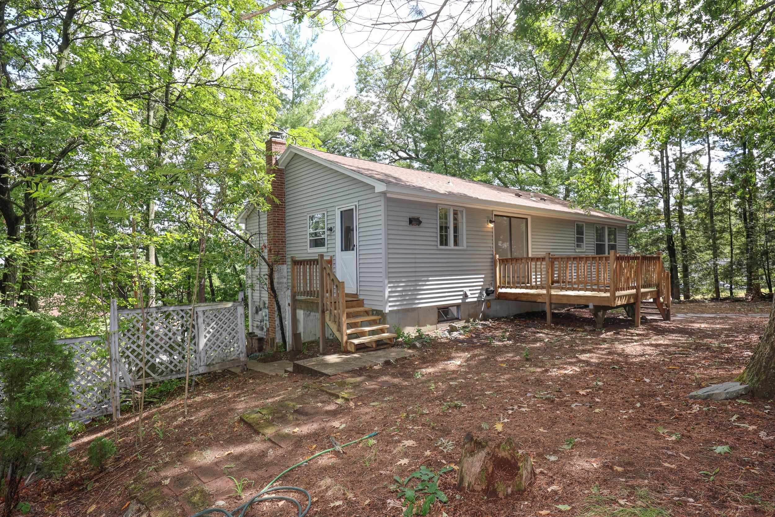 85 Taylor Street Nashua, NH 03060 - Photo 46 of 48
