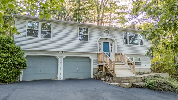 $559,000 | 85 Taylor Street, Nashua, NH 03060