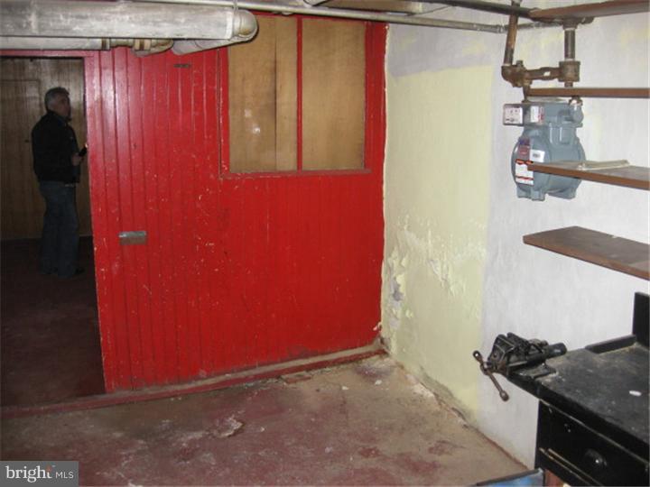 5614 Miriam Road Philadelphia, PA 19124 - Photo 11 of 18 Basement