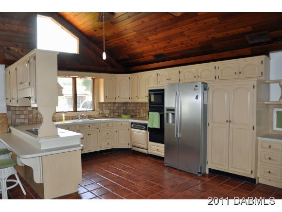 143 Flamingo Road Edgewater, FL 32141 - Photo 8 of 24 Additional Photo