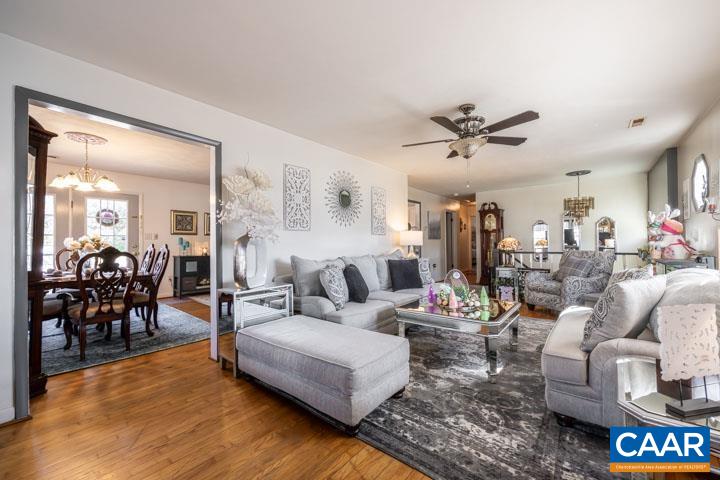 983 Rives Street Charlottesville, VA 22902 - Photo 11 of 41 Gallery Image 11
