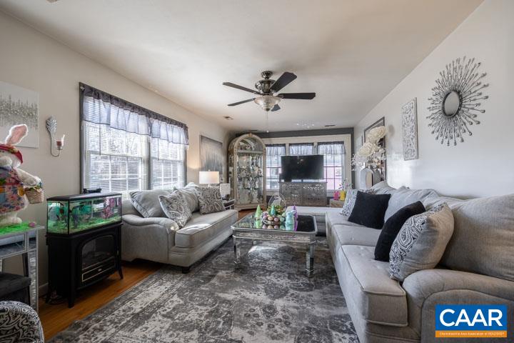 983 Rives Street Charlottesville, VA 22902 - Photo 10 of 41 Gallery Image 10