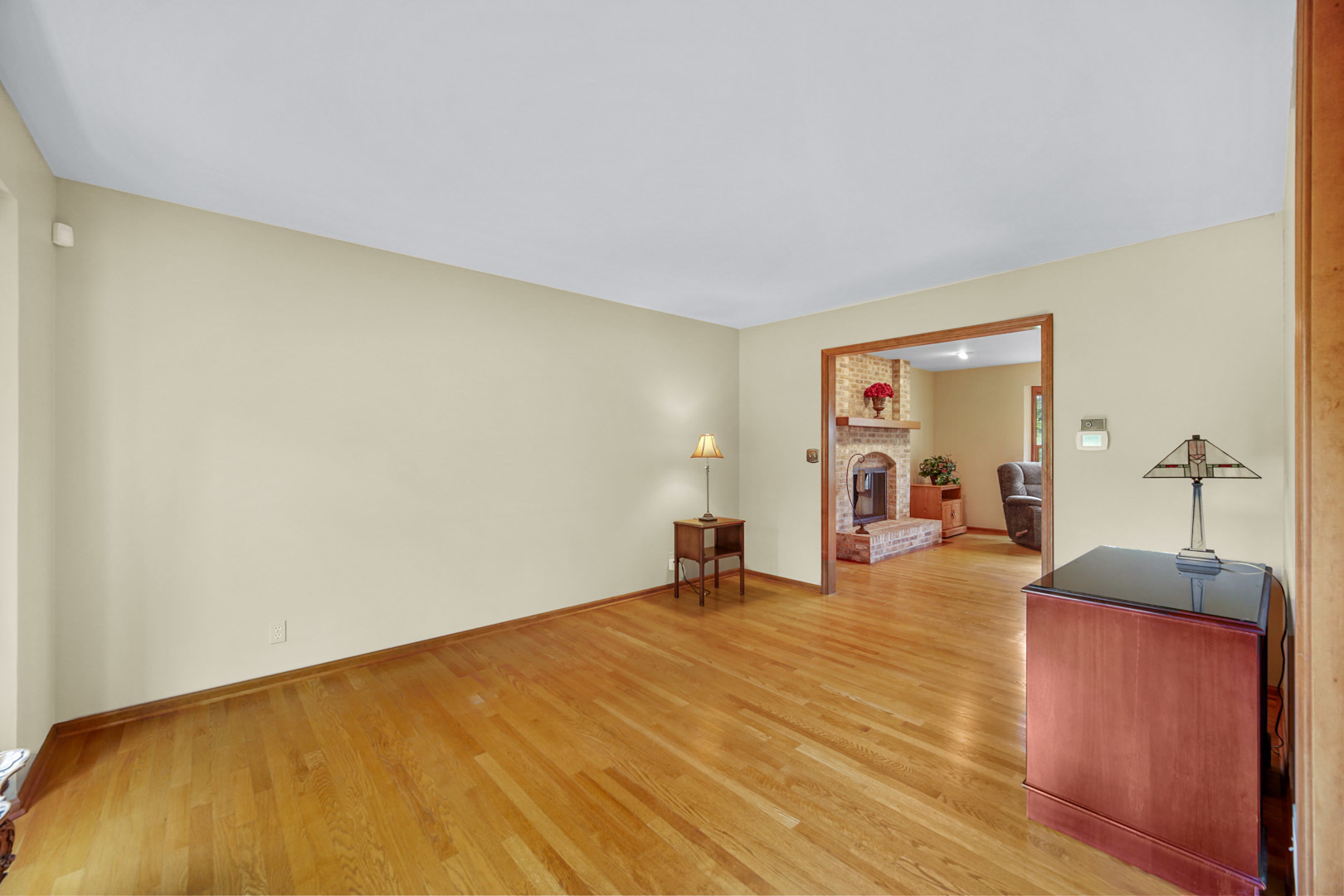 6 Red Hawk Drive Oswego, IL 60543 - Photo 3 of 41 a bed room with a bed