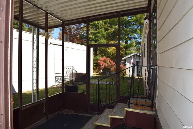 $44,900 | 8414 North Dundee Road, Peoria, IL 61615