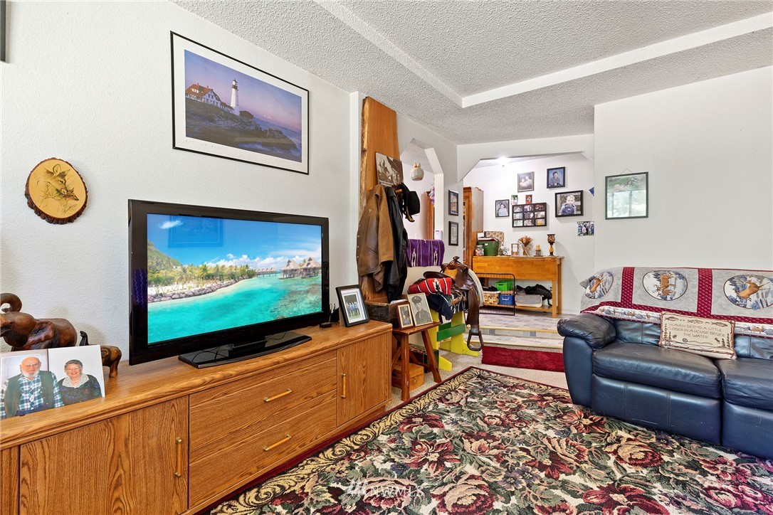 7525 Woodland Road Ferndale, WA 98248 - Photo 13 of 35 Gallery Image 13