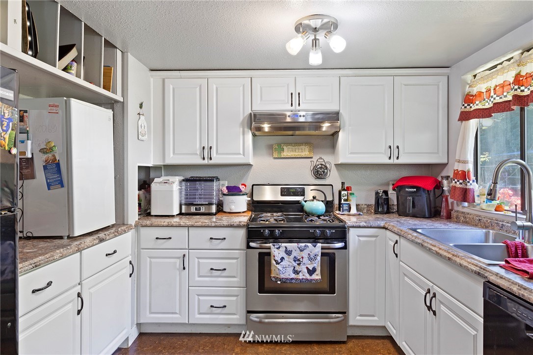 7525 Woodland Road Ferndale, WA 98248 - Photo 19 of 35 Gallery Image 19