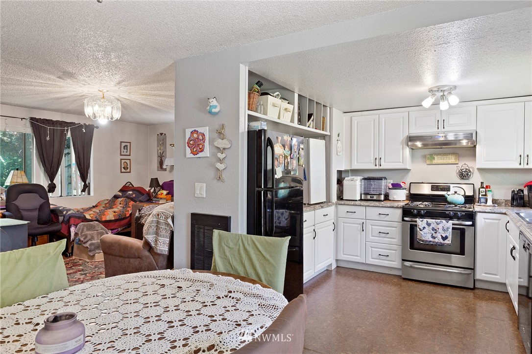 7525 Woodland Road Ferndale, WA 98248 - Photo 21 of 35 Gallery Image 21