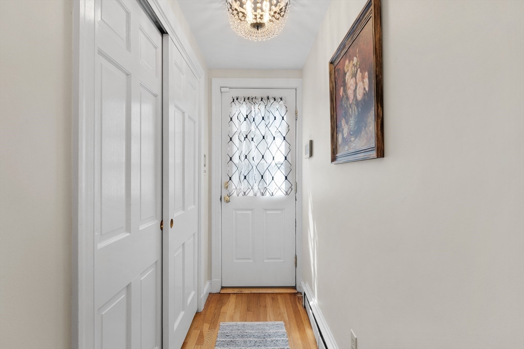 2 Longfellow Road Wellesley, MA 02481 - Photo 13 of 32