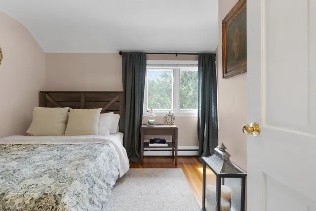 $1,899,000 | 2 Longfellow Road, Wellesley, MA 02481