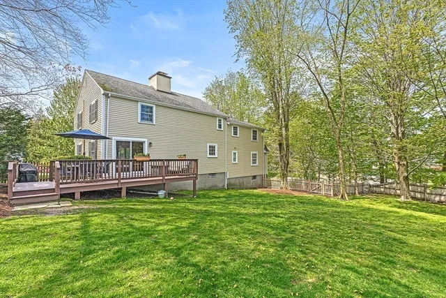 $1,899,000 | 2 Longfellow Road, Wellesley, MA 02481