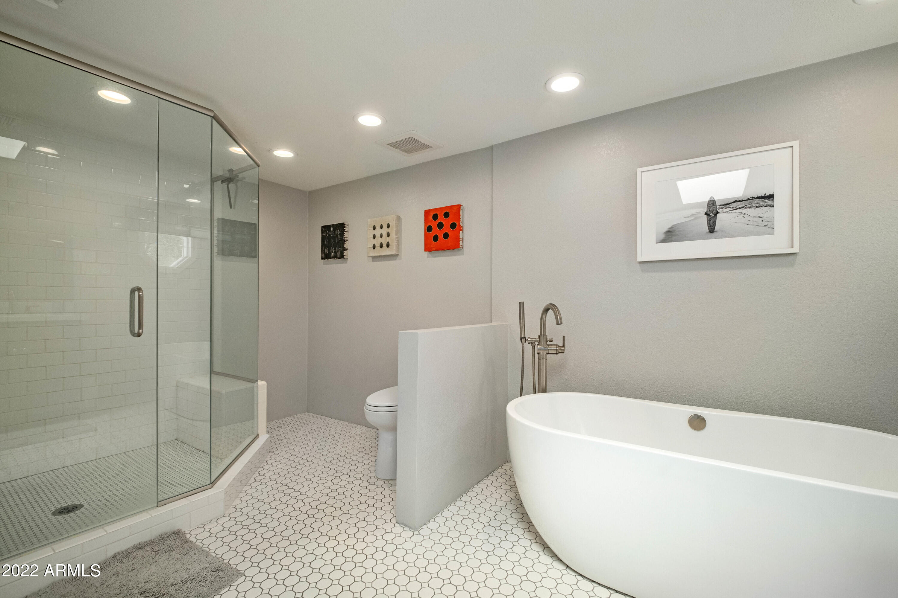 7337 East Valley View Road Scottsdale, AZ 85250 - Photo 15 of 27 7337 Master Bath