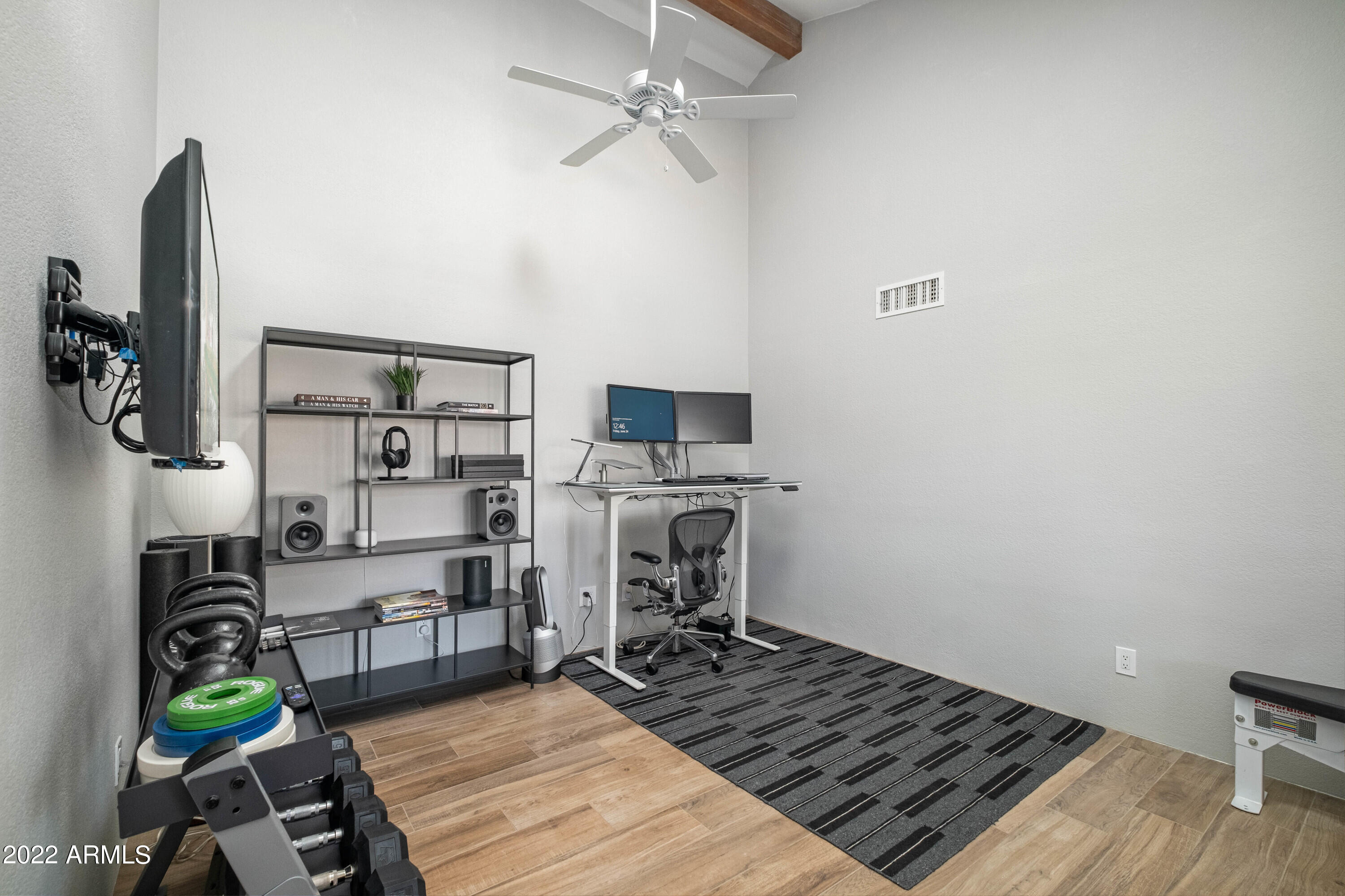 7337 East Valley View Road Scottsdale, AZ 85250 - Photo 22 of 27 7337 Den