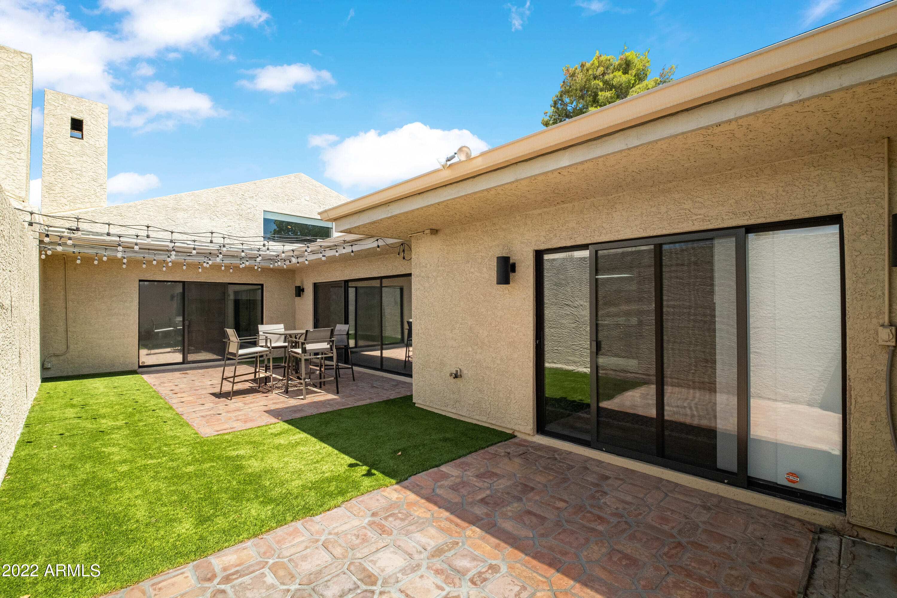 7337 East Valley View Road Scottsdale, AZ 85250 - Photo 4 of 27 7337 Courtyard