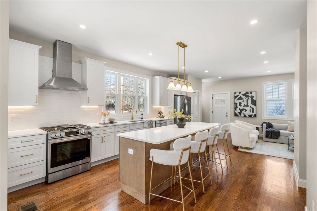 102 Bisson Street, Unit 1 Beverly, MA 01915 - Photo 6 of 21 Gallery Image 6