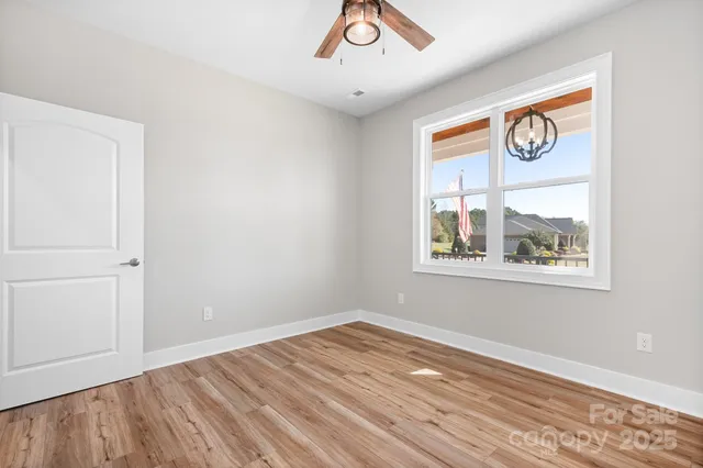 $659,000 | 615 Sandycrest Drive, Cherryville, NC 28021