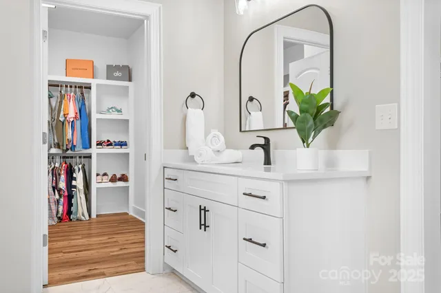 $659,000 | 615 Sandycrest Drive, Cherryville, NC 28021