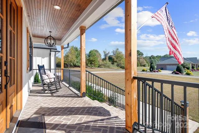 $659,000 | 615 Sandycrest Drive, Cherryville, NC 28021