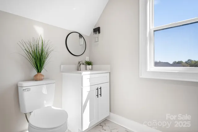 $659,000 | 615 Sandycrest Drive, Cherryville, NC 28021