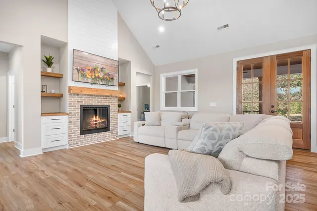 $659,000 | 615 Sandycrest Drive, Cherryville, NC 28021