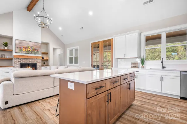 $659,000 | 615 Sandycrest Drive, Cherryville, NC 28021