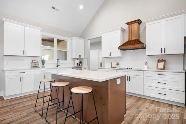 $659,000 | 615 Sandycrest Drive, Cherryville, NC 28021