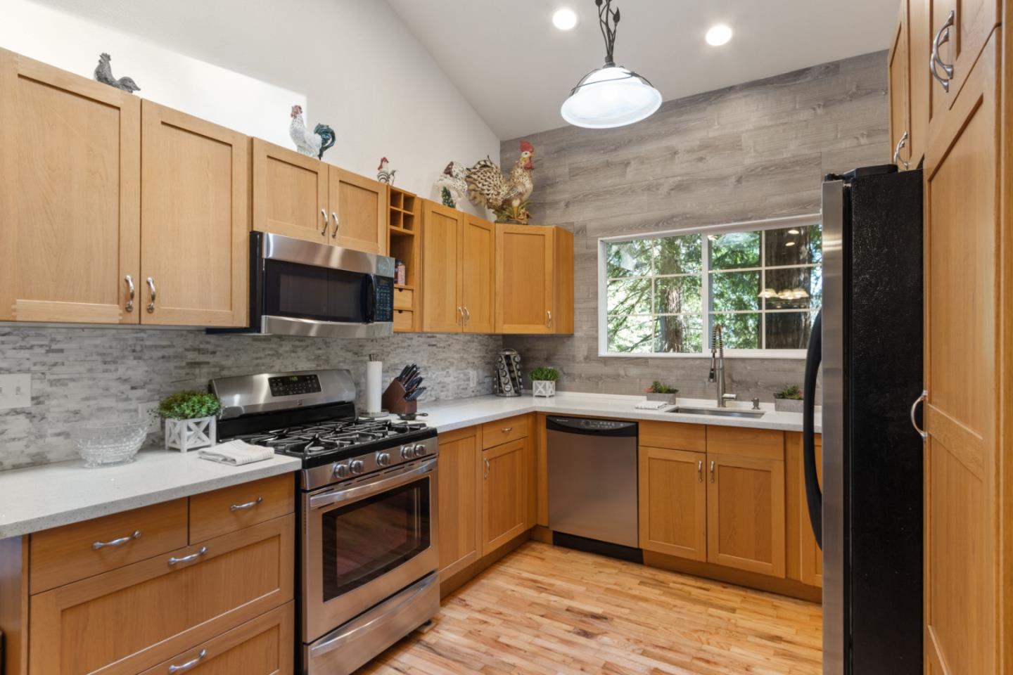 236 Buster Road Ben Lomond, CA 95005 - Photo 10 of 50