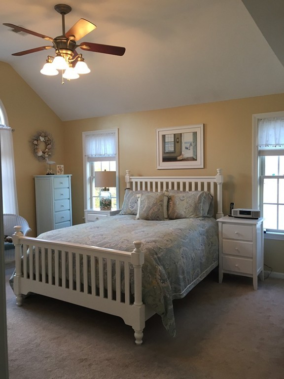 13 Queen Of Roses Lane, Unit 13 Uxbridge, MA 01569 - Photo 8 of 20 Gallery Image 8