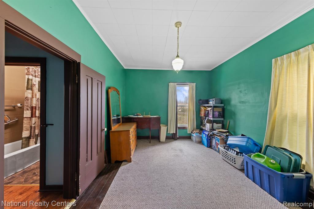 404 Main Street Fenton, MI 48430 - Photo 21 of 34 Gallery Image 21
