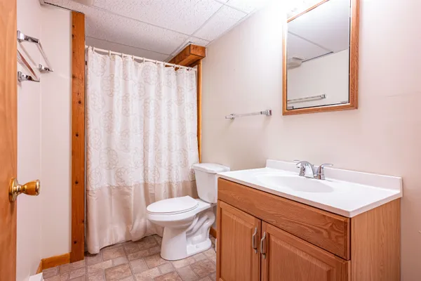 $285,000 | W7980 Glacier Lake Lane, Oxford, WI 53952