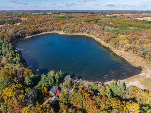 $285,000 | W7980 Glacier Lake Lane, Oxford, WI 53952