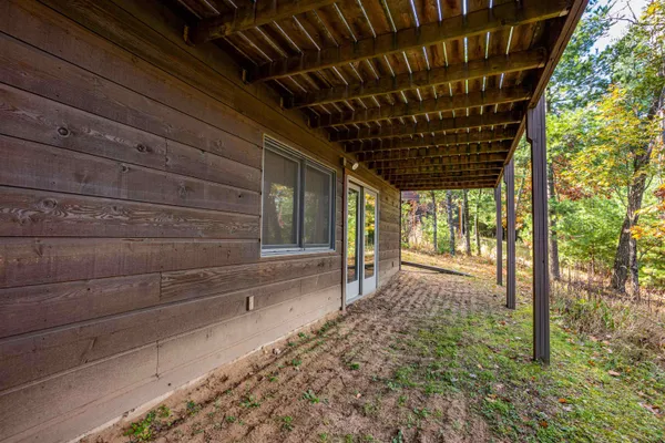 $285,000 | W7980 Glacier Lake Lane, Oxford, WI 53952