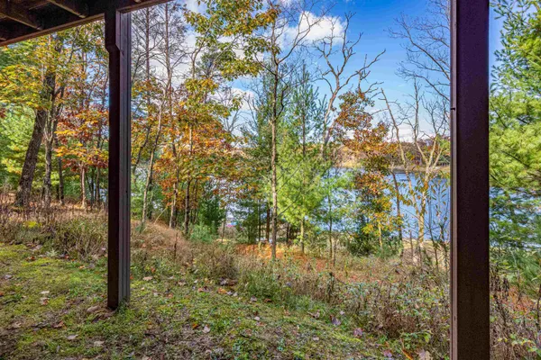 $285,000 | W7980 Glacier Lake Lane, Oxford, WI 53952