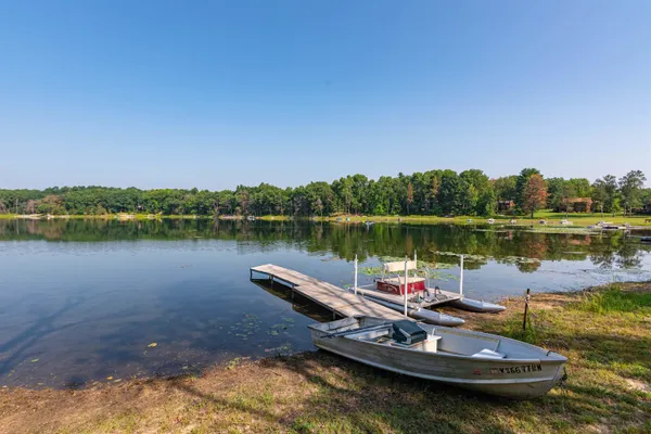 $285,000 | W7980 Glacier Lake Lane, Oxford, WI 53952